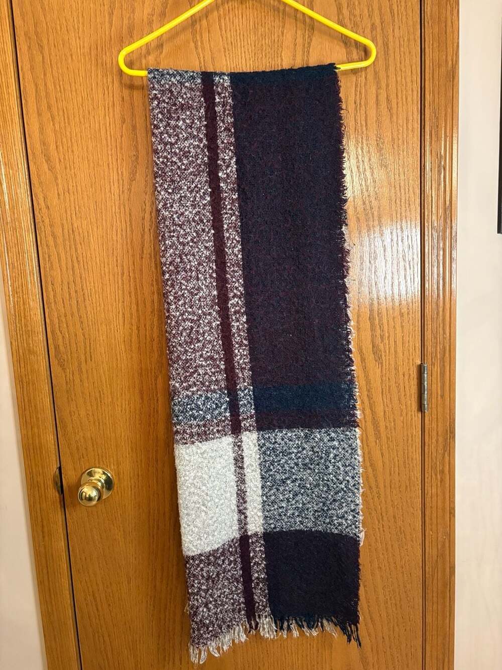 Berkshire Fashions Plaid Scarf Osfm Burgundy Navy White Blanket Wrap